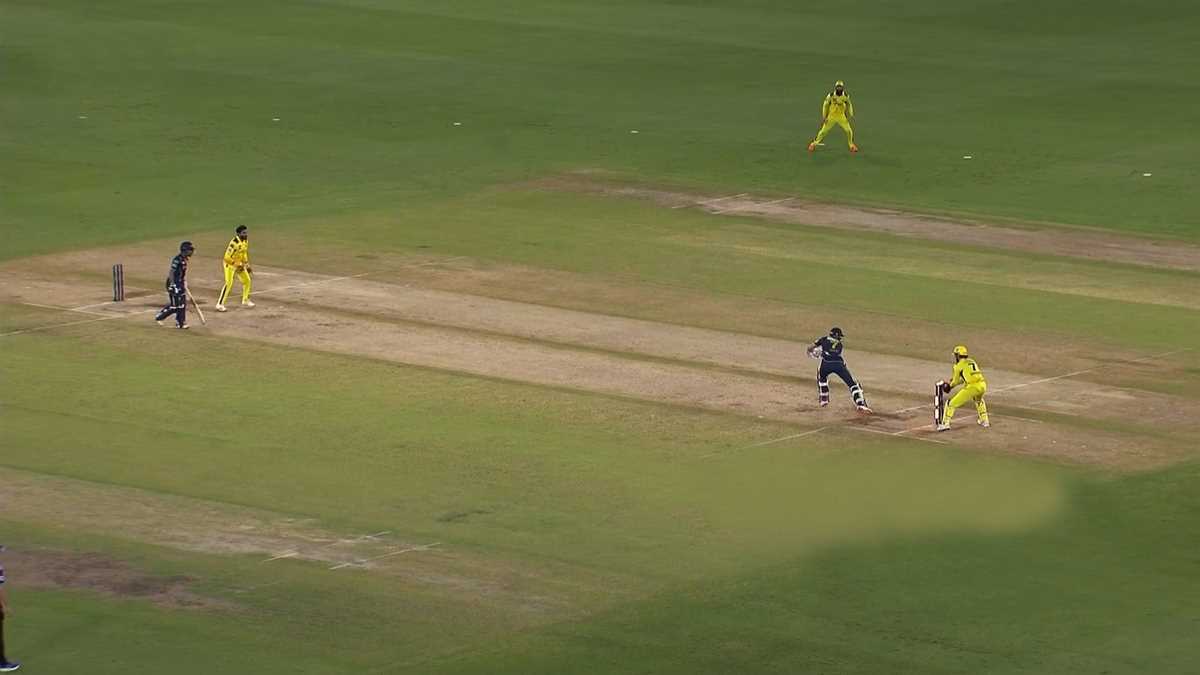 गिल के कैच छोड़ देहलक रे